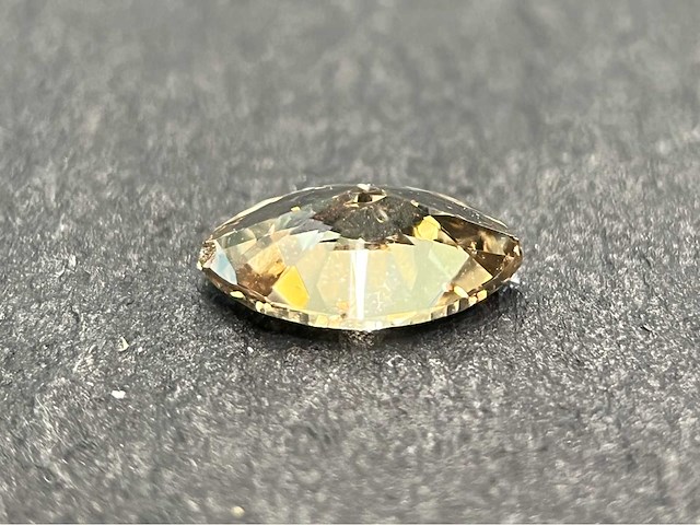 Diamant - 0.45 carat natuurlijke diamant - afbeelding 2 van  4