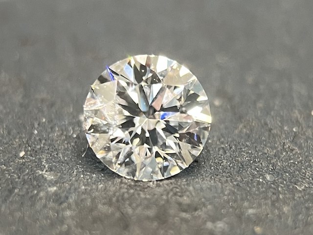 Diamant - 0.50 carat natuurlijke geslepen diamant - afbeelding 1 van  3