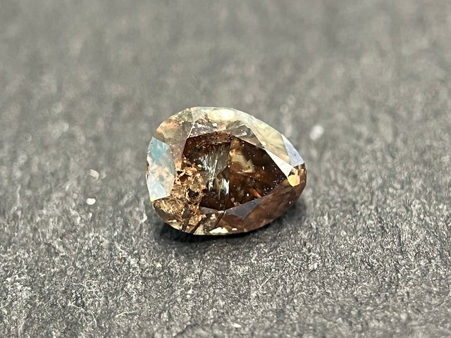 Diamant - 0.59 carat natuurlijke diamant - afbeelding 1 van  3
