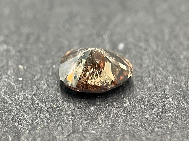 Diamant - 0.59 carat natuurlijke diamant - afbeelding 2 van  3