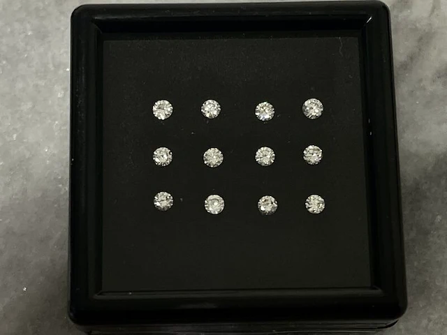 Diamant - 0.62 carat natuurlijke diamant - afbeelding 1 van  4