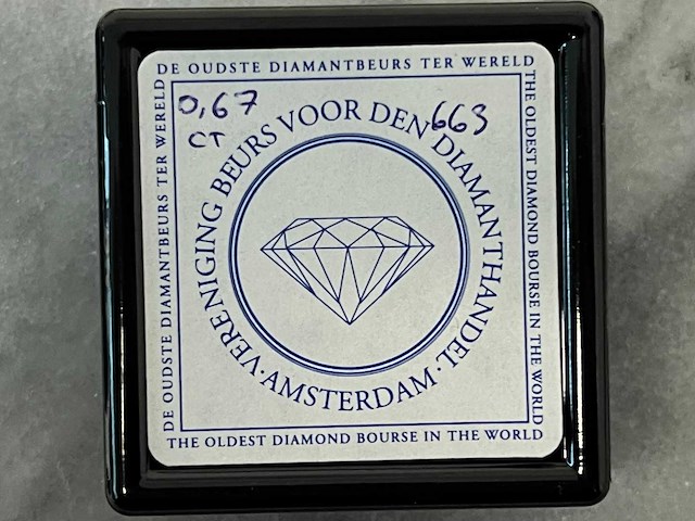 Diamant - 0.67 carat echte diamant - afbeelding 2 van  3