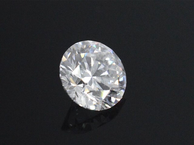 Diamant - 0.70 carat natuurlijke briljant geslepen diamant - afbeelding 2 van  3