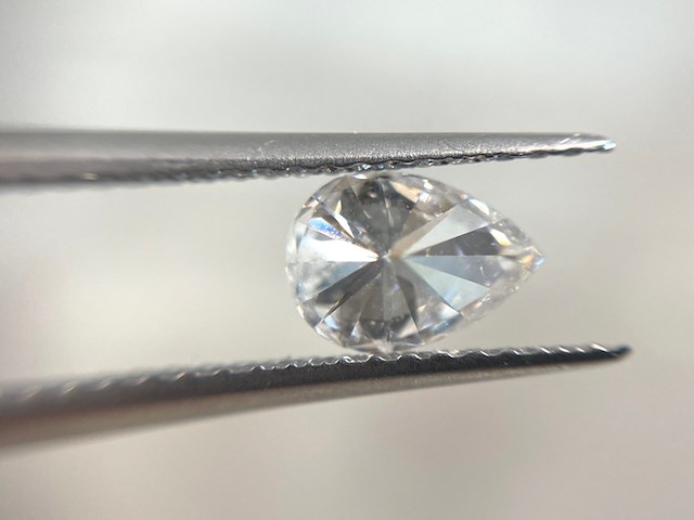 Diamant - 0.71 carat echte diamant (gecertificeerd) - afbeelding 2 van  5
