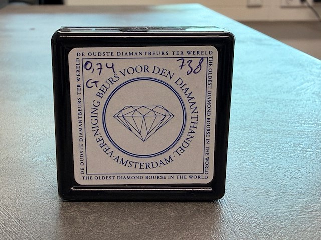 Diamant - 0.74 carat natuurlijke diamant - afbeelding 2 van  2