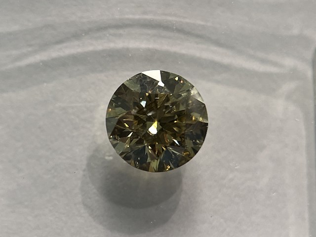 Diamant - 0.77 carat natuurlijk diamant (gecertificeerd) - afbeelding 1 van  3