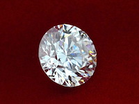 Diamant - 0.78 carat natuurlijke starcut briljant geslepen diamant (gecertificeerd) - afbeelding 2 van  5
