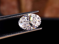 Diamant - 0.90ct oval cut ( igi gecertificeerd ) - afbeelding 2 van  7