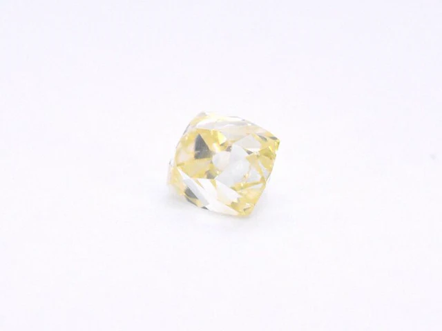 Diamant - 0.92 carat echte fancy colour diamant (gecertificeerd) - afbeelding 1 van  6