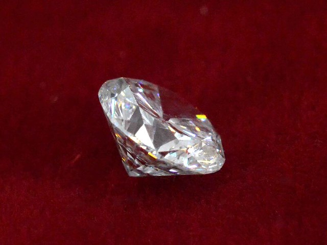 Diamant - 0.97 carat natuurlijke starcut briljant geslepen diamant (gecertificeerd) - afbeelding 3 van  6