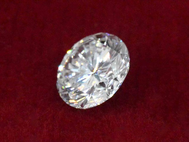 Diamant - 0.97 carat natuurlijke starcut briljant geslepen diamant (gecertificeerd) - afbeelding 4 van  6