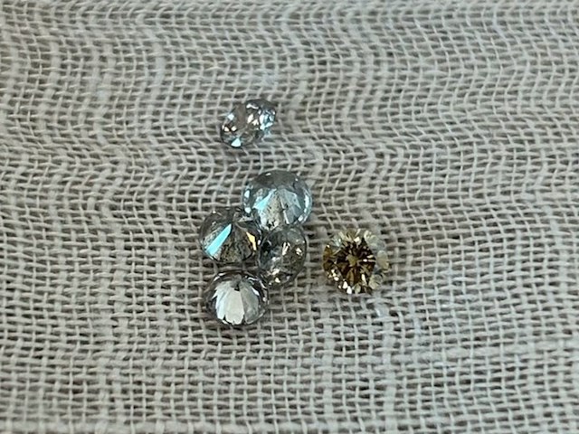 Diamant - 1.00 carat gekleurde natuurlijke diamanten - afbeelding 1 van  3