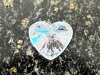 Diamant - 1.00 carat natuurlijke hart geslepen diamant (gia gecertificeerd) - afbeelding 2 van  7