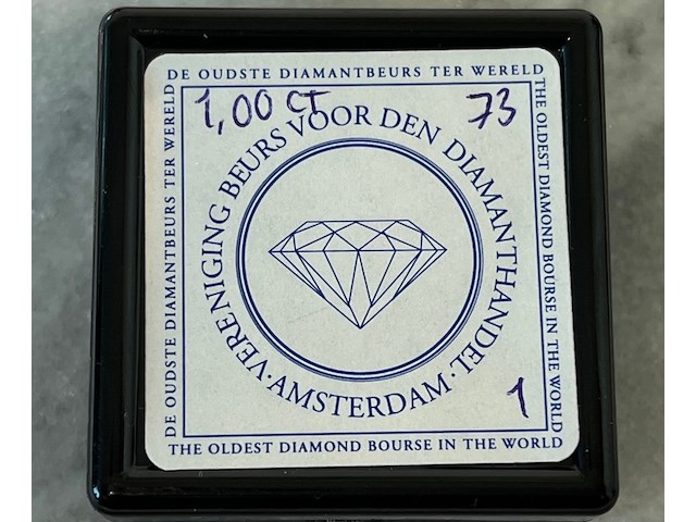 Diamant - 1.00 carat natuurlijke hart geslepen diamant (gia gecertificeerd) - afbeelding 5 van  7