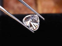 Diamant - 1.00ct heart brilliant cut (igi gecertificeerd) - afbeelding 2 van  5