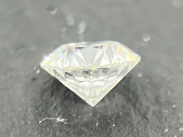Diamant - 1.01 carat briljant geslepen diamant met een gia certificaat (gecertificeerd) - afbeelding 2 van  5