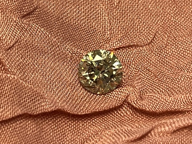 Diamant - 1.01 carat natuurlijke fancy gekleurde diamant (gia gecertificeerd) - afbeelding 1 van  5