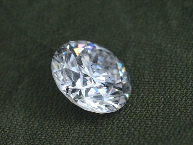 Diamant - 1.01 carat natuurlijke starcut briljant geslepen diamant (gecertificeerd) - afbeelding 1 van  1