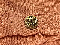 Diamant - 1.01 carat natuurljijke fancy gekleurde diamant (gia gecertificeerd)