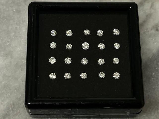 Diamant - 1.02 carat natuurlijke diamant - afbeelding 1 van  4