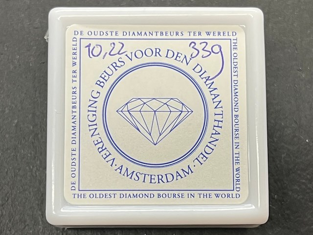 Diamant - 10.22 carat ruwe natuurlijke diamant - afbeelding 2 van  4