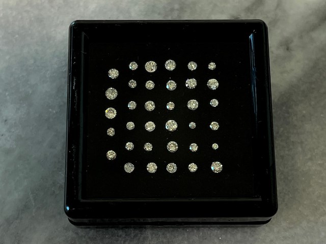 Diamant - 1.06 carat natuurlijke geslepen diamant - afbeelding 1 van  4