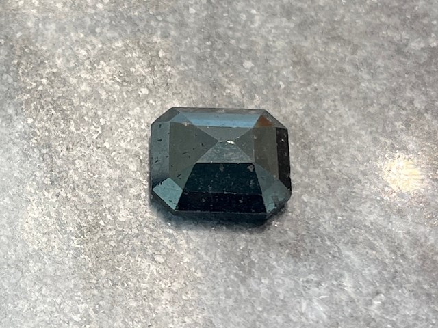 Diamant - 10.61 carat natuurlijke zwarte diamant - afbeelding 2 van  5