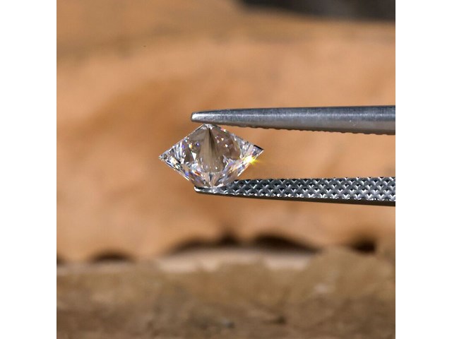Diamant - 1.06ct princess cut ( igi gecertificeerd ) - afbeelding 2 van  5