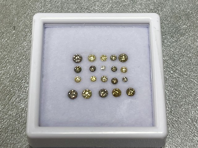 Diamant - 1.07 carat natuurlijk gekleurde diamant - afbeelding 1 van  4