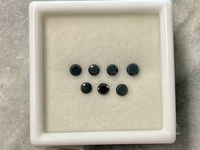 Diamant - 1.08 carat natuurlijke zwarte diamant (gecertificeerd) - afbeelding 1 van  4