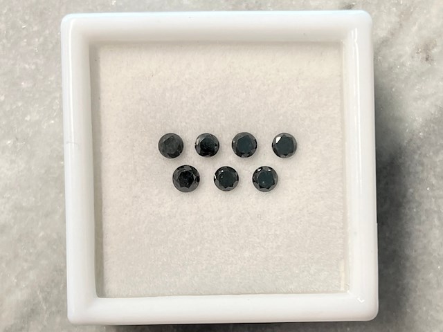 Diamant - 1.09 carat natuurlijke zwarte diamant (gecertificeerd) - afbeelding 1 van  4