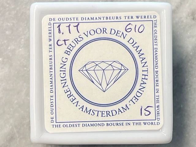 Diamant - 1.11 carat natuurlijke paarse diamant - afbeelding 2 van  4