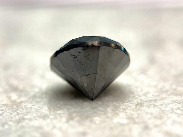 Diamant - 11.28 carat natuurlijke zwarte diamant - afbeelding 3 van  5