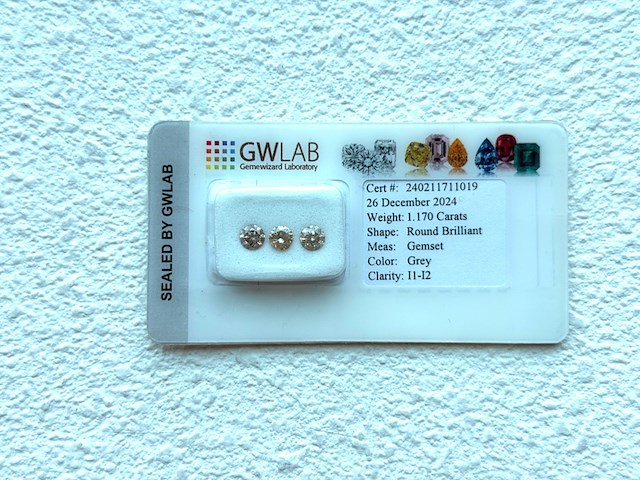 Diamant - 1.17 carat parcel van 3 natuurlijke deep grey briljant geslepen diamanten (gecertificeerd) - afbeelding 1 van  3