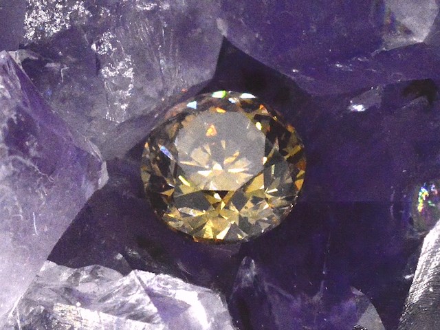 Diamant - 1.42 carat natuurlijke fancy gekleurde diamant - afbeelding 3 van  5