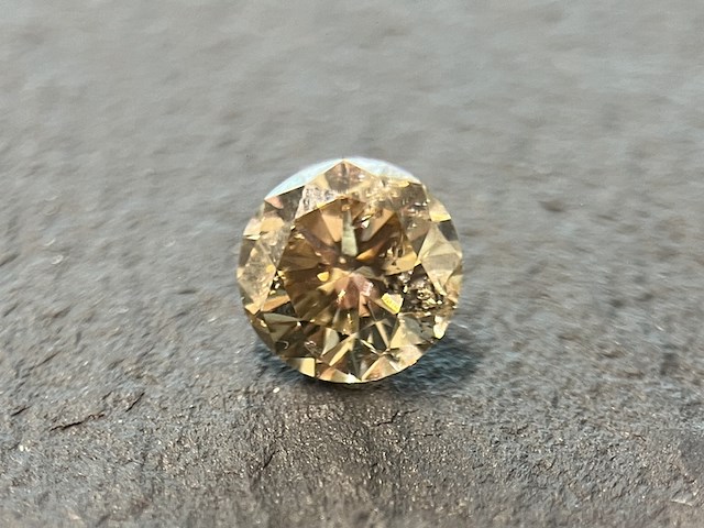 Diamant - 1.54 natuurlijke diamant - afbeelding 1 van  5
