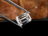 Diamant - 1.54ct emerald cut ( igi gecertificeerd ) - afbeelding 2 van  5
