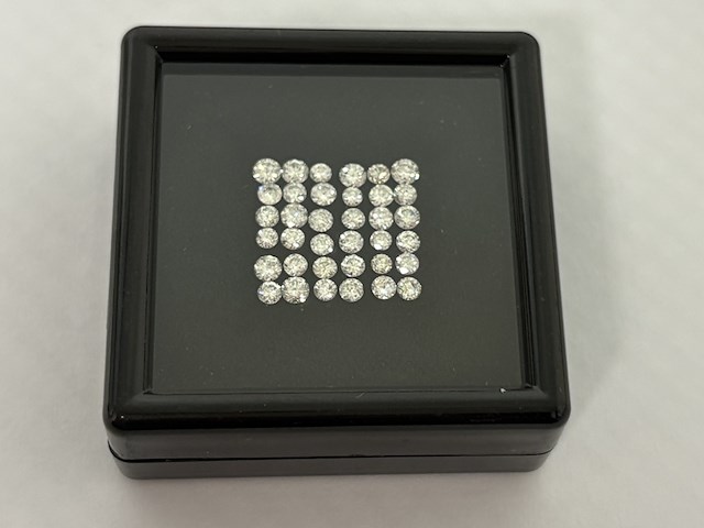 Diamant - 1.60 carat natuurlijke witte briljant geslepen diamant - afbeelding 1 van  4