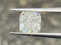Diamant - 1.71 carat natuurlijke diamant (gecertificeerd)