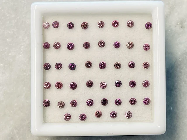 Diamant - 2.01 carat natuurlijke paarse diamant - afbeelding 1 van  4