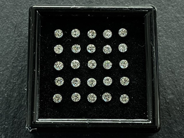 Diamant - 2.02 carat natuurlijke briljant geslepen diamant - afbeelding 1 van  4