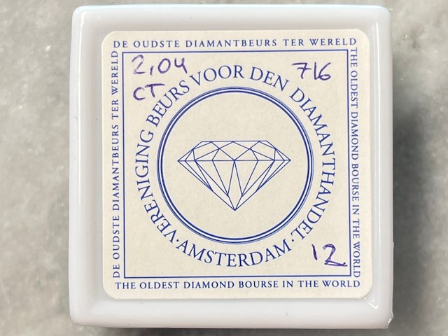 Diamant - 2.04 carat natuurlijke zwarte diamant (gecertificeerd) - afbeelding 2 van  4