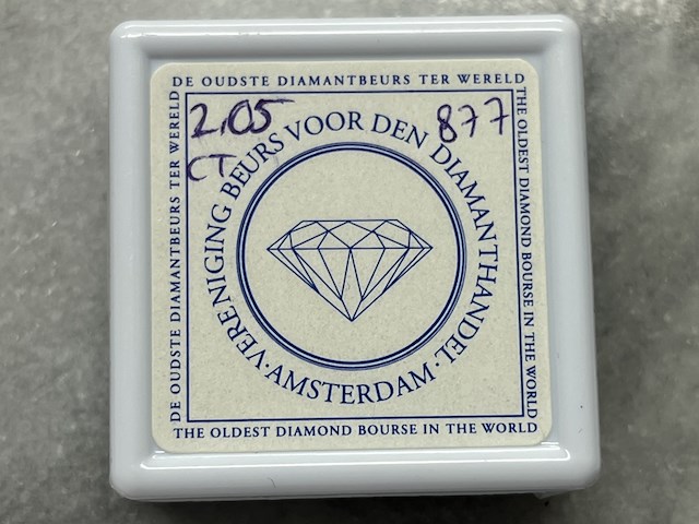 Diamant - 2.04 carat natuurlijke zwarte diamant (gecertificeerd) - afbeelding 2 van  2