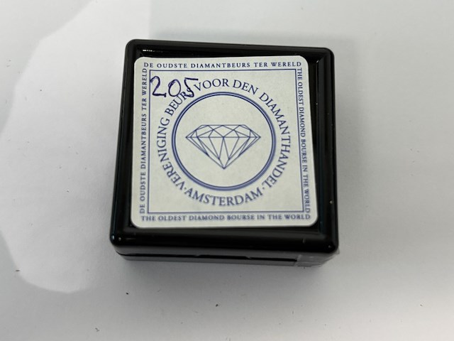 Diamant - 2.05 carat natuurlijke baguette geslepen diamant - afbeelding 2 van  4