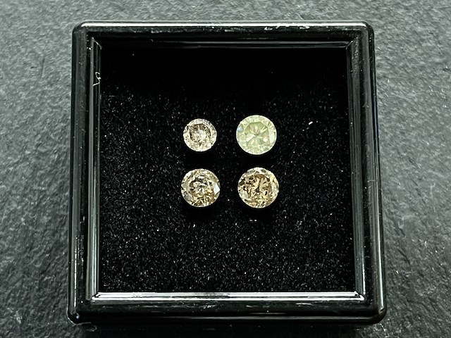 Diamant - 2.08 carat natuurlijke briljant geslepen diamant - afbeelding 1 van  4