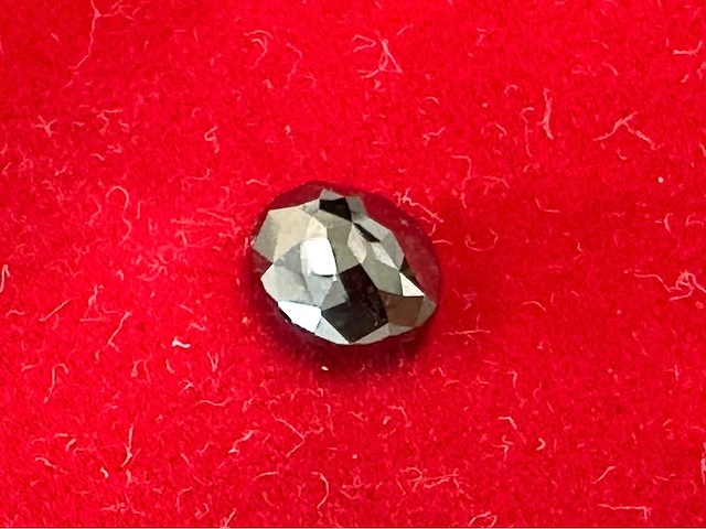 Diamant - 2.13 carat echte natuurlijke zwarte diamant in ovaal vorm (gecertificeerd) - afbeelding 2 van  5
