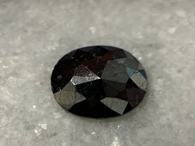 Diamant - 2.26 carat zwarte natuurlijke diamant - afbeelding 3 van  4