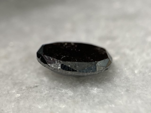 Diamant - 2.26 carat zwarte natuurlijke diamant - afbeelding 2 van  4
