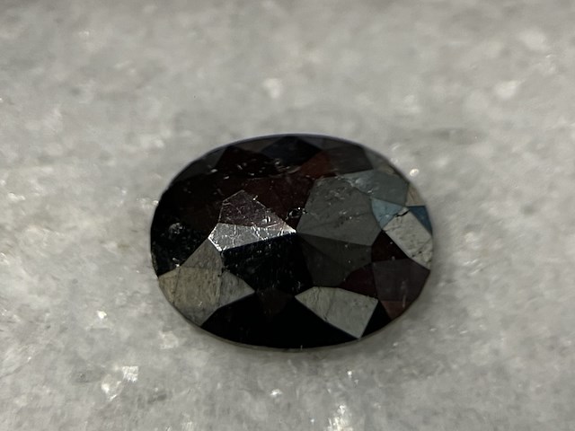 Diamant - 2.26 carat zwarte natuurlijke diamant - afbeelding 3 van  4