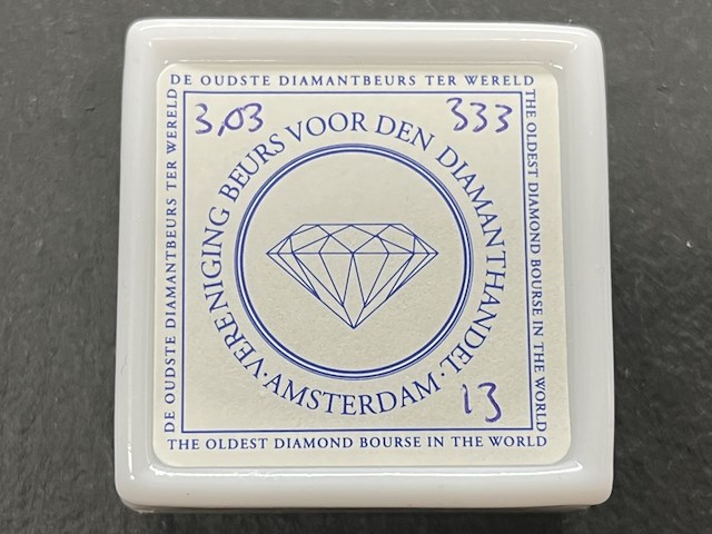 Diamant - 3.03 carat ruwe diamant - afbeelding 2 van  4
